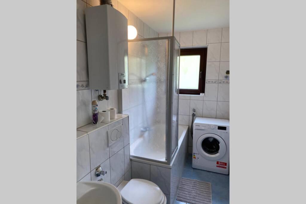 Gemuetliche Wohnung Zwischen Gruen Und Duisburg Hbf Extérieur photo