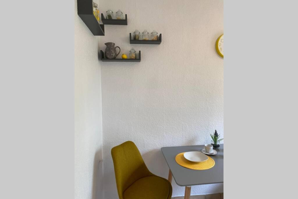 Gemuetliche Wohnung Zwischen Gruen Und Duisburg Hbf Extérieur photo