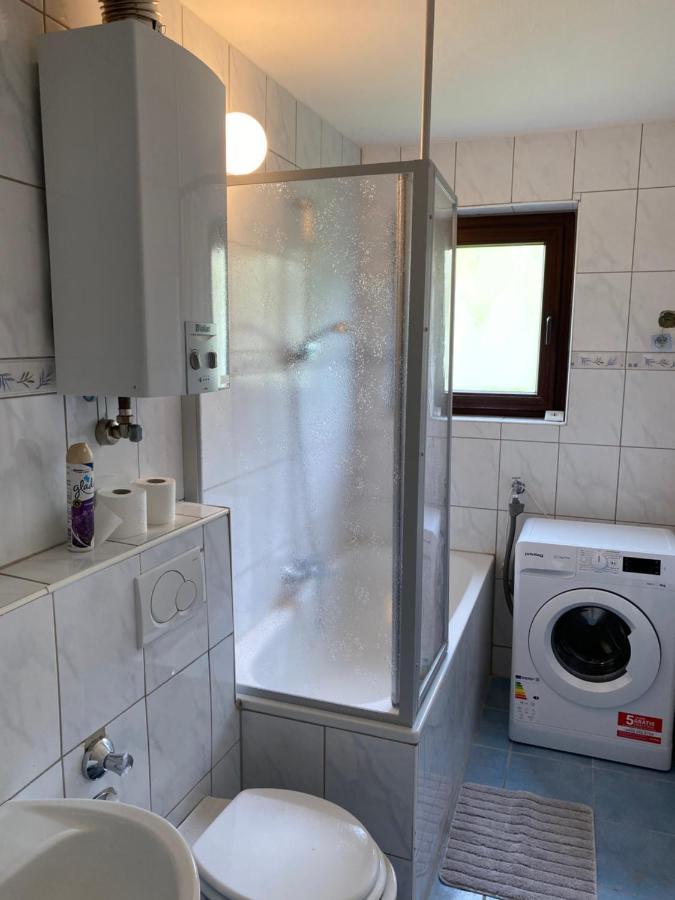 Gemuetliche Wohnung Zwischen Gruen Und Duisburg Hbf Extérieur photo